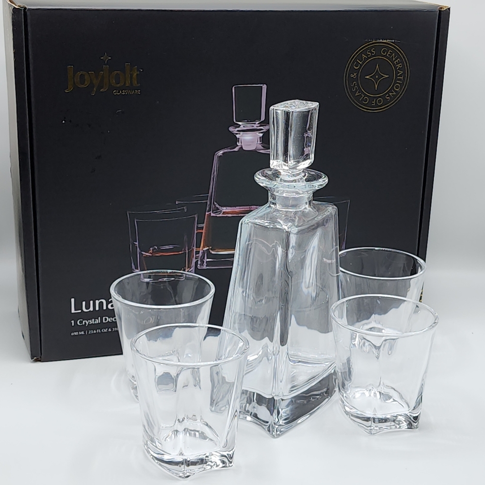 JoyJolt Glassware Luna Whiskey Crystal Decanter And Glass‎ Set of 6